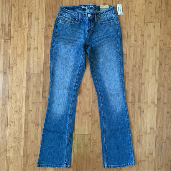 Aeropostale New Women’s Chelsea Curvy Boot Jeans - Picture 2 of 8